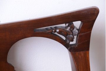 ヴィンテージ家具　 イギリスビンテージ　透かし彫りが美しい木製チェア(2)