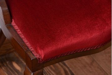 ヴィンテージ家具　 イギリスビンテージ　透かし彫りが美しい木製チェア(2)