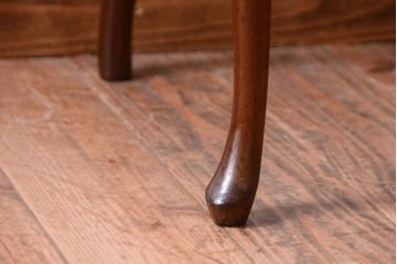 ヴィンテージ家具　 イギリスビンテージ　透かし彫りが美しい木製チェア(2)