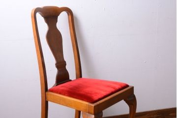 アンティーク家具　イギリスアンティーク　シンプルな木製チェア(1)