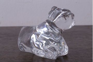 アンティーク雑貨　中古　バカラ(Baccarat)　クリスタル　牛置物(オブジェ・オーナメント)