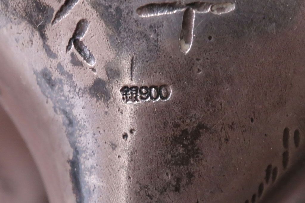 アンティーク雑貨　帖佐美行作　洋銀(銀900)製　「爽誘風想」　牛置物(オブジェ・オーナメント)