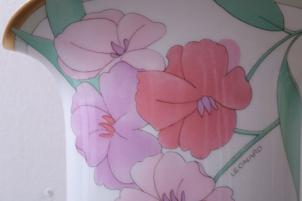 アンティーク雑貨　ビンテージ　ドイツ　LEONARD(レオナール)　花瓶(フラワーベース)