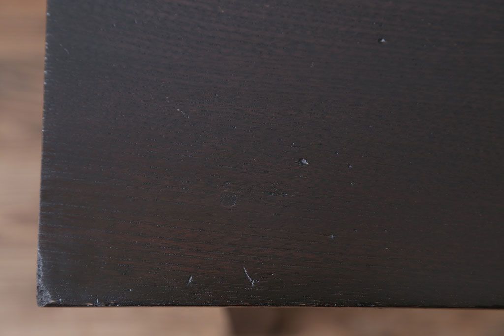 アンティーク家具　大正ロマン　透かし彫りが美しいアンティーク平机(デスク)