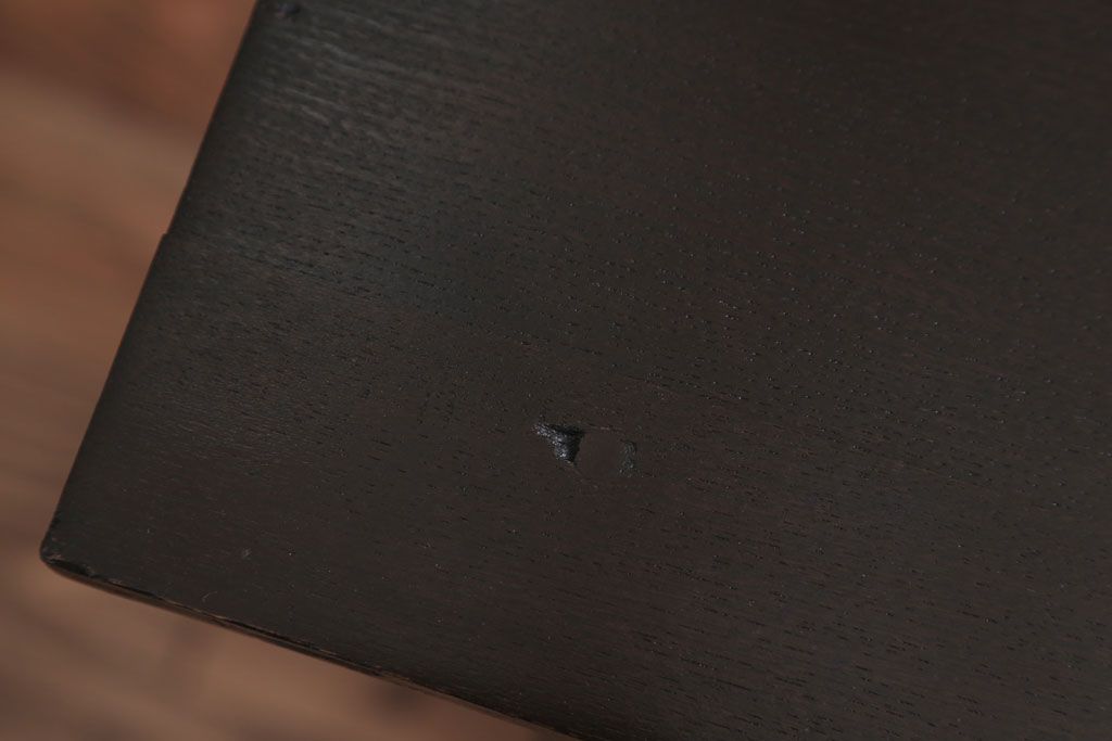 アンティーク家具　大正ロマン　透かし彫りが美しいアンティーク平机(デスク)