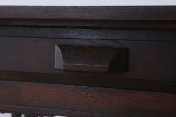 アンティーク家具　大正ロマン　透かし彫りが美しいアンティーク平机(デスク)