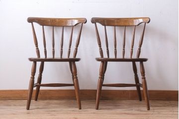 中古　柏木工　スピンドルバックチェア(ウィンザーチェア、ウインザーチェア)2脚セット