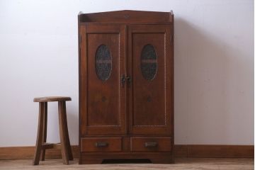 アンティーク家具　和製アンティーク　丸窓がおしゃれな古い木製の本箱(ブックケース)