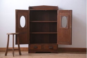 アンティーク家具　和製アンティーク　丸窓がおしゃれな古い木製の本箱(ブックケース)