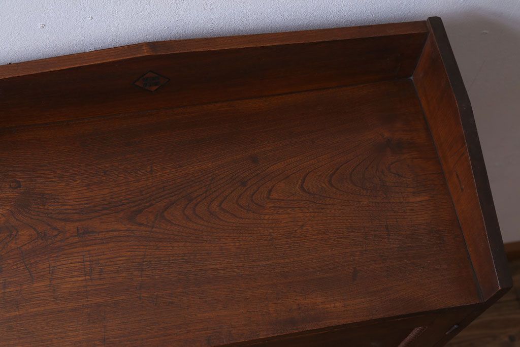 アンティーク家具　和製アンティーク　丸窓がおしゃれな古い木製の本箱(ブックケース)