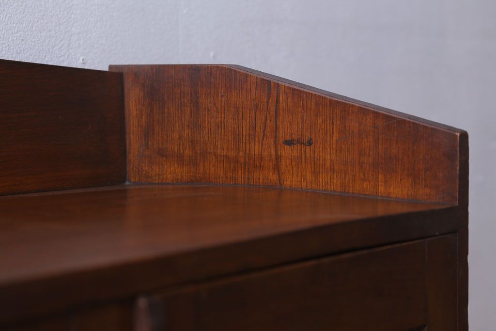 アンティーク家具　和製アンティーク　丸窓がおしゃれな古い木製の本箱(ブックケース)