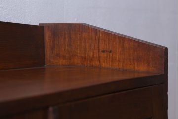 アンティーク家具　和製アンティーク　丸窓がおしゃれな古い木製の本箱(ブックケース)