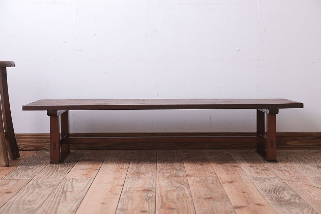 アンティーク家具　 和製アンティーク　古い木製のシンプルなローテーブル(センターテーブル)