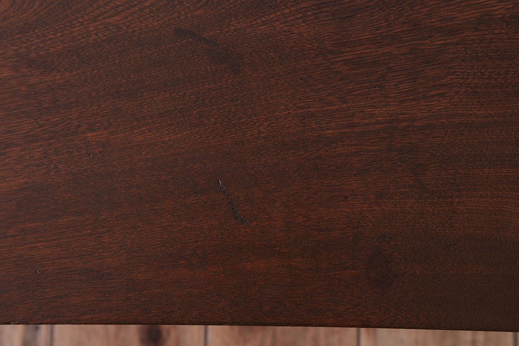 アンティーク家具　 和製アンティーク　古い木製のシンプルなローテーブル(センターテーブル)