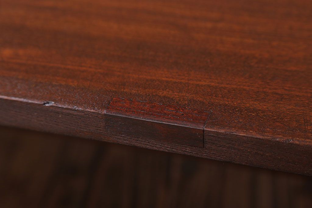 アンティーク家具　 和製アンティーク　古い木製のシンプルなローテーブル(センターテーブル)