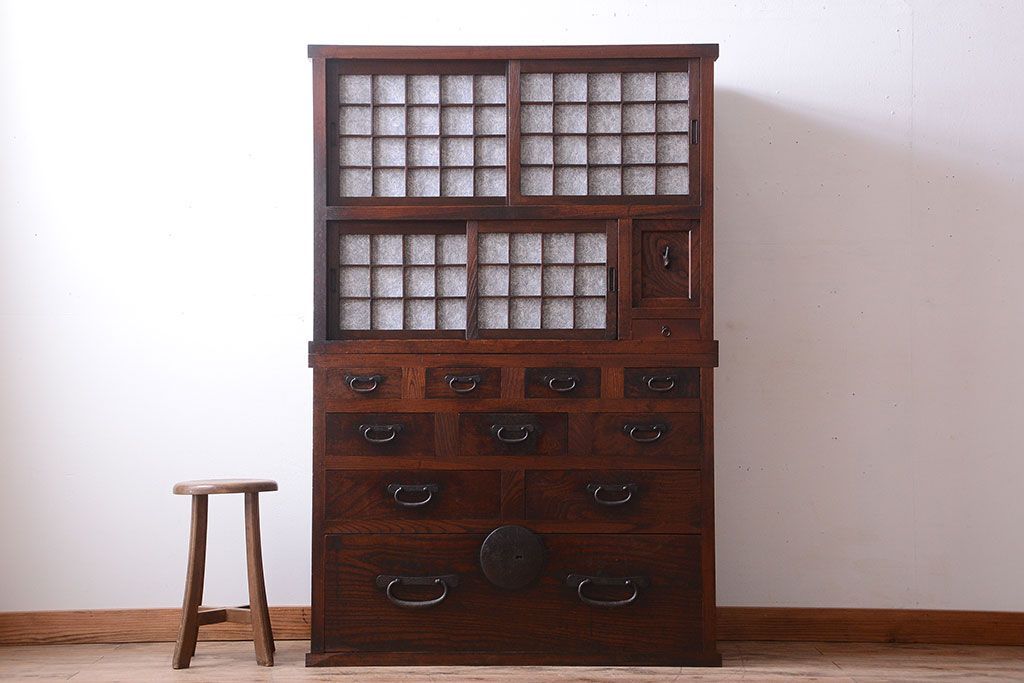 アンティーク家具　古民具・骨董　前面欅材!和紙張り引き戸のアンティーク茶箪笥