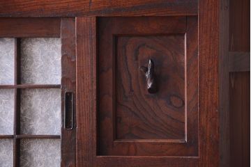 アンティーク家具　古民具・骨董　前面欅材!和紙張り引き戸のアンティーク茶箪笥