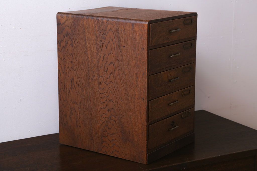 レトロ家具　昭和レトロ　ネームプレート付き!古いナラ材のアンティーク小引き出し(2)