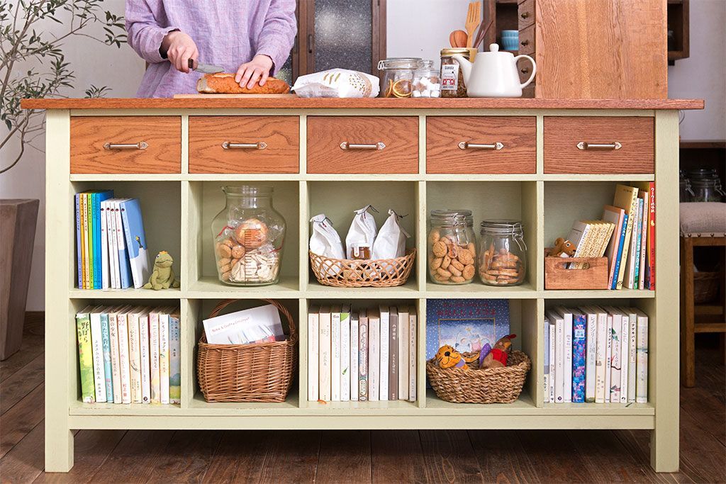 アンティーク家具　ペイント　両面収納のリメイク収納カウンター(マス目棚)