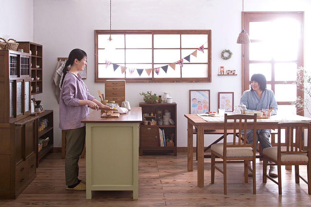 アンティーク家具　ペイント　両面収納のリメイク収納カウンター(マス目棚)