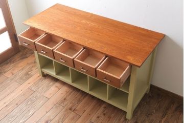 アンティーク家具　ペイント　両面収納のリメイク収納カウンター(マス目棚)