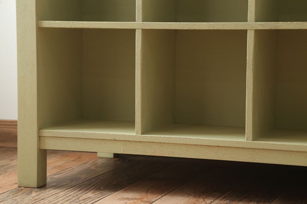 アンティーク家具　ペイント　両面収納のリメイク収納カウンター(マス目棚)