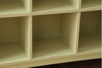 アンティーク家具　ペイント　両面収納のリメイク収納カウンター(マス目棚)