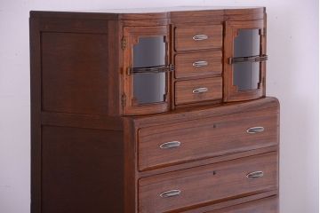 ヴィンテージ家具　ミッドセンチュリー　Rガラス入り!レトロなビンテージチェスト