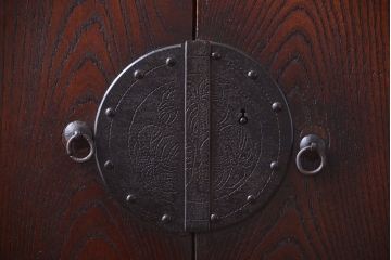 アンティーク家具　古民具・骨董　明治期　重厚な金具のアンティーク帳場箪笥