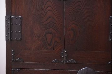 アンティーク家具　古民具・骨董　明治期　重厚な金具のアンティーク帳場箪笥