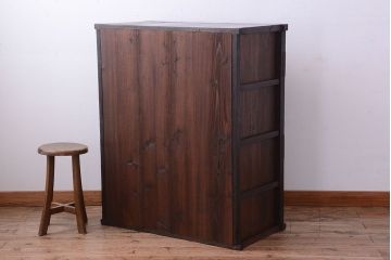 アンティーク家具　古民具・骨董　明治期　重厚な金具のアンティーク帳場箪笥