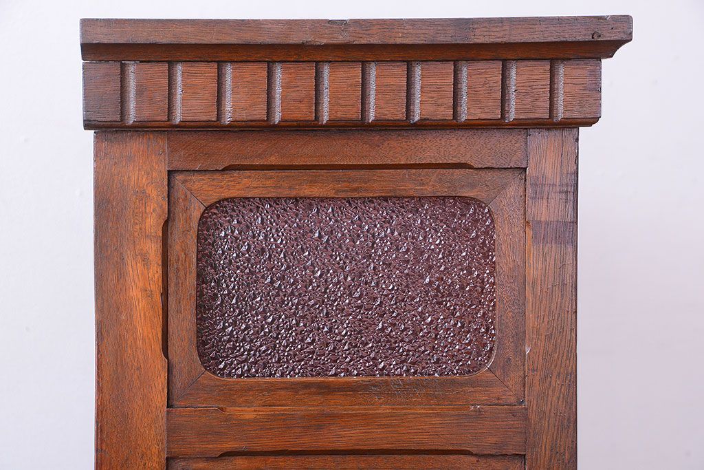 アンティーク家具　大正ロマン　当時物色ガラス入り!古いナラ材の上質なショーケース