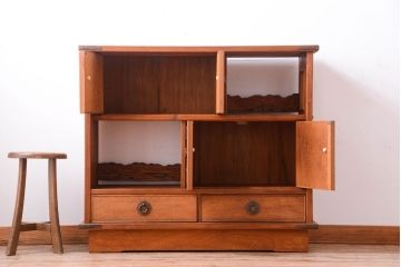中古　民芸家具　上品な木味の屋久杉製収納棚