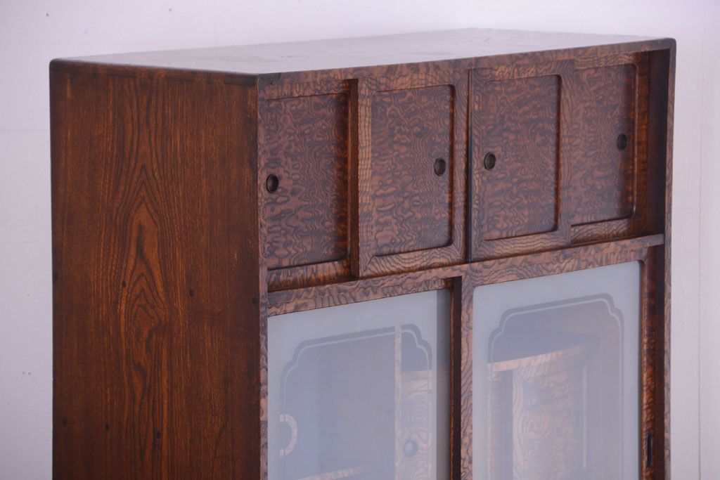 アンティーク家具　古民具・骨董　前面タモ材!上質なアンティーク角脚茶箪笥