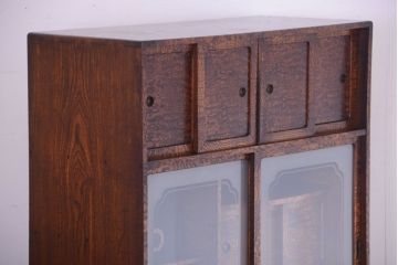 アンティーク家具　古民具・骨董　前面タモ材!上質なアンティーク角脚茶箪笥