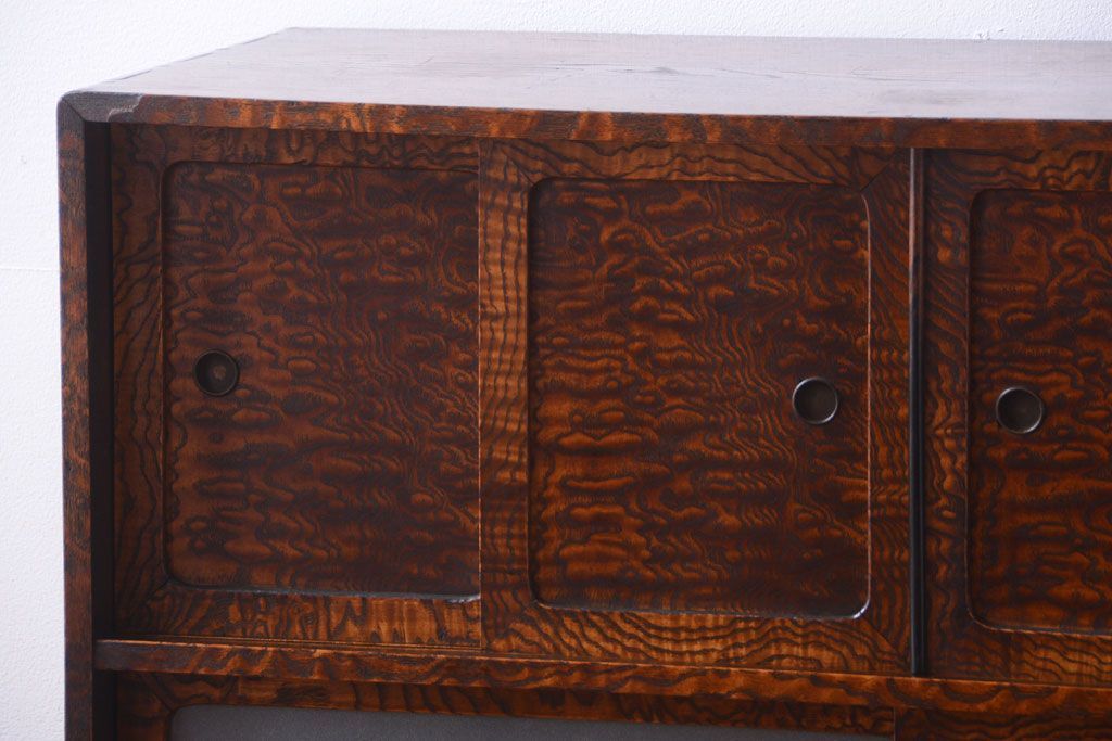 アンティーク家具　古民具・骨董　前面タモ材!上質なアンティーク角脚茶箪笥