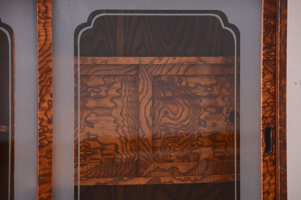 アンティーク家具　古民具・骨董　前面タモ材!上質なアンティーク角脚茶箪笥