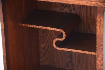 アンティーク家具　古民具・骨董　前面タモ材!上質なアンティーク角脚茶箪笥