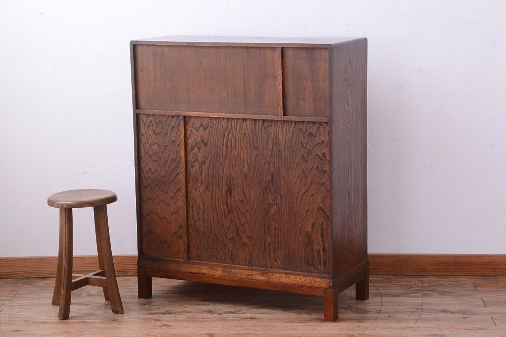 アンティーク家具　古民具・骨董　前面タモ材!上質なアンティーク角脚茶箪笥