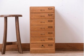 レトロ家具　昭和レトロ　ネームプレート付き!古いナラ材製のアンティーク小引き出し