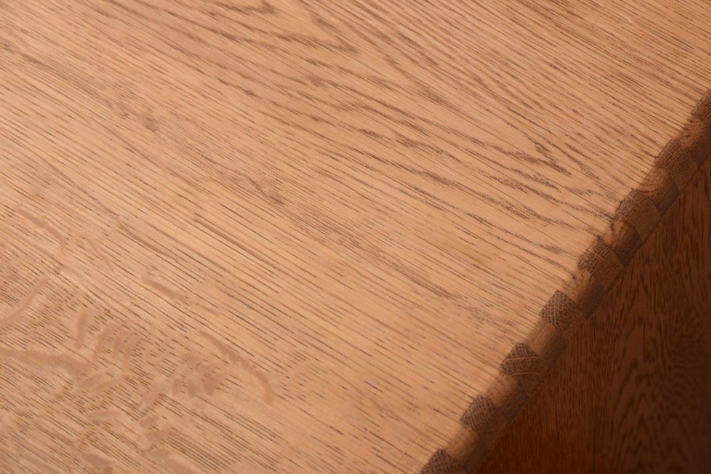 レトロ家具　昭和レトロ　ネームプレート付き!古いナラ材製のアンティーク小引き出し