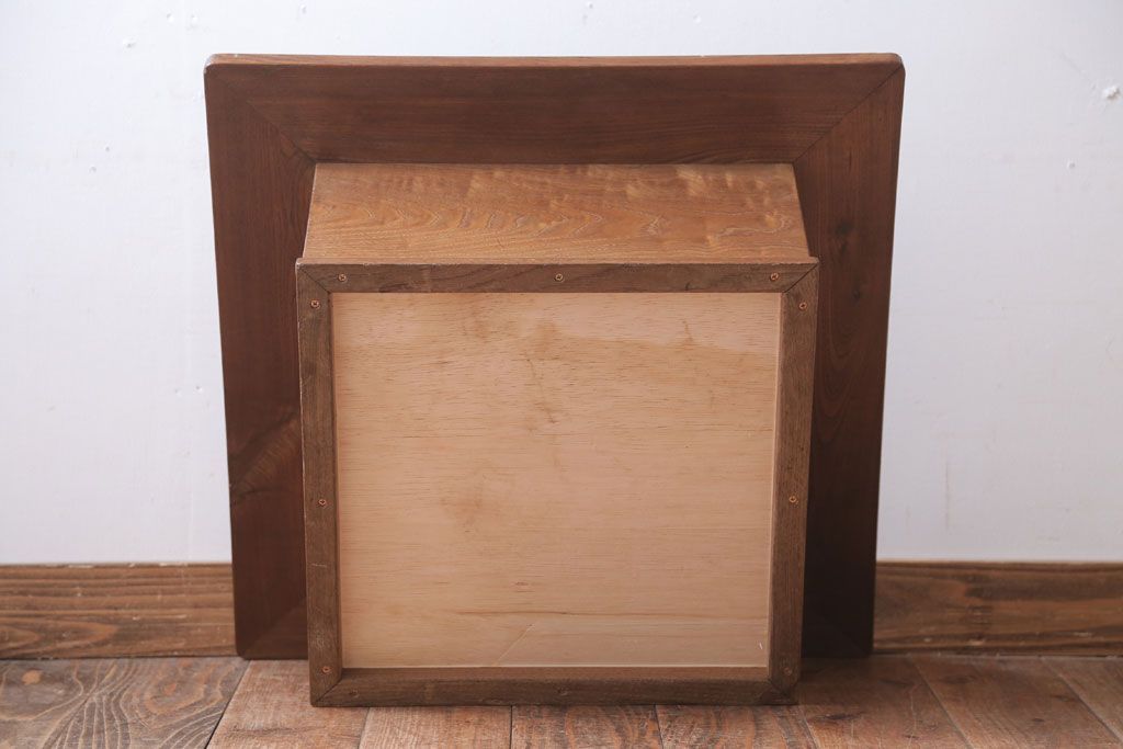 アンティーク雑貨　古民具・骨董　古い桑材製の高級角火鉢