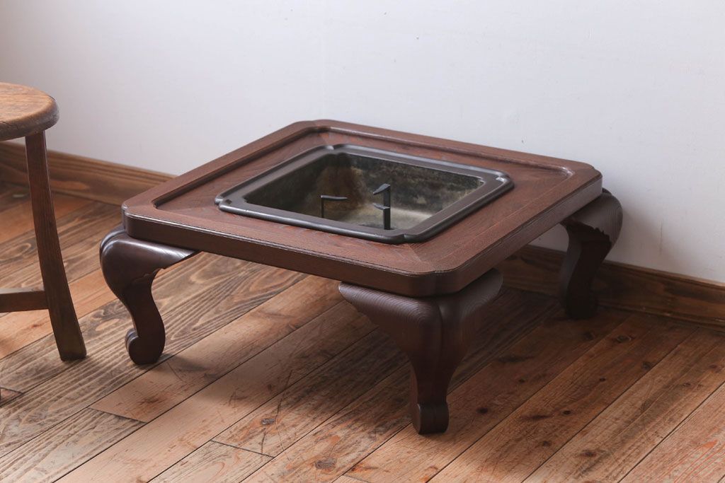 アンティーク雑貨　古民具・骨董　明治期　高級品!総桑材のアンティーク大名火鉢