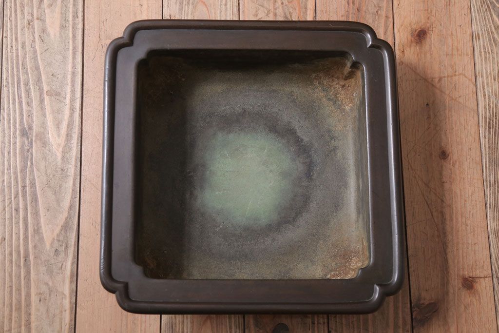 アンティーク雑貨　古民具・骨董　明治期　高級品!総桑材のアンティーク大名火鉢