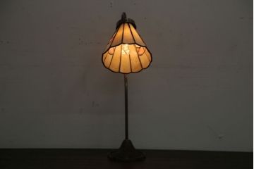 中古　ステンドグラスのデスクスタンド