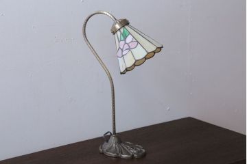中古　ステンドグラスのデスクスタンド
