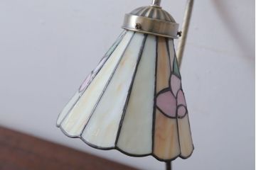 中古　ステンドグラスのデスクスタンド