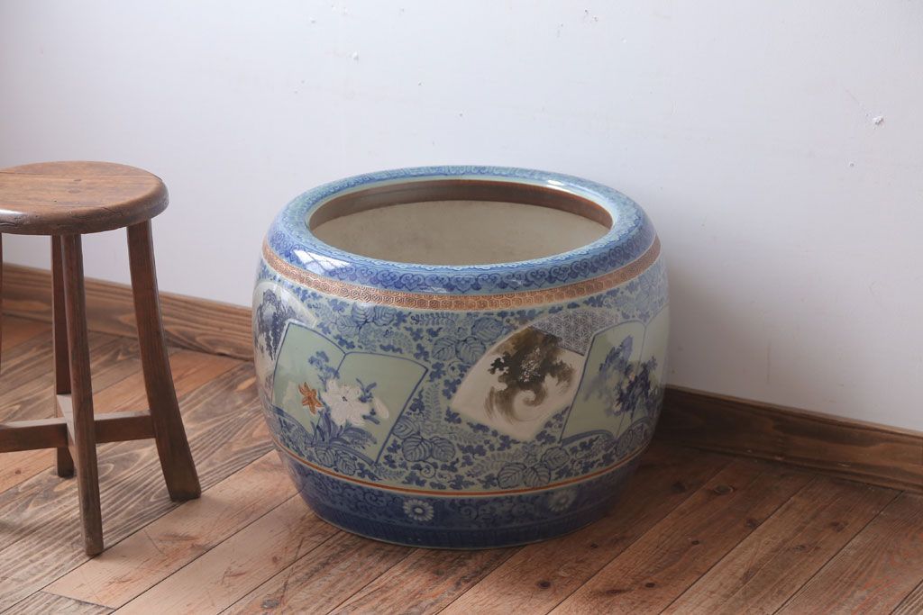 アンティーク雑貨　古民具・骨董　図変わり　染付　瀬戸火鉢