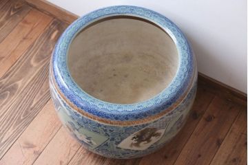 アンティーク雑貨　古民具・骨董　図変わり　染付　瀬戸火鉢