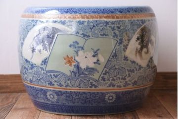アンティーク雑貨　古民具・骨董　図変わり　染付　瀬戸火鉢
